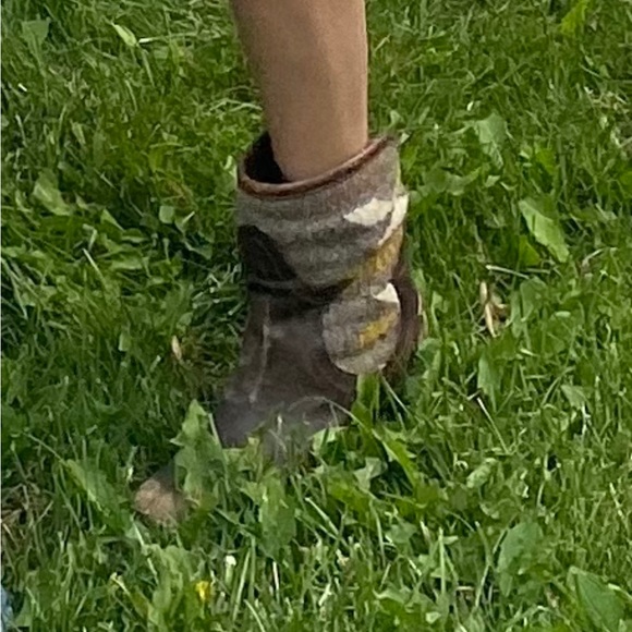 Freebird by Steve Madden Booties - Picture 7 of 7